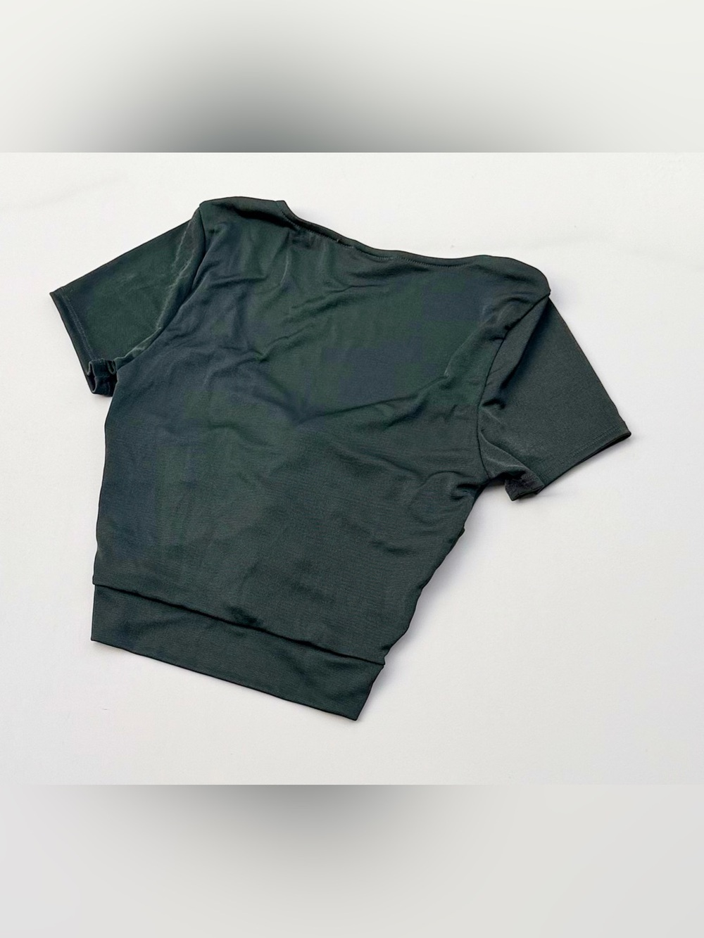 Willow&Root Deep Forest Green Ruched V-Neck Knot Front Crop Top Shimmer Satin S - Picture 2 of 9